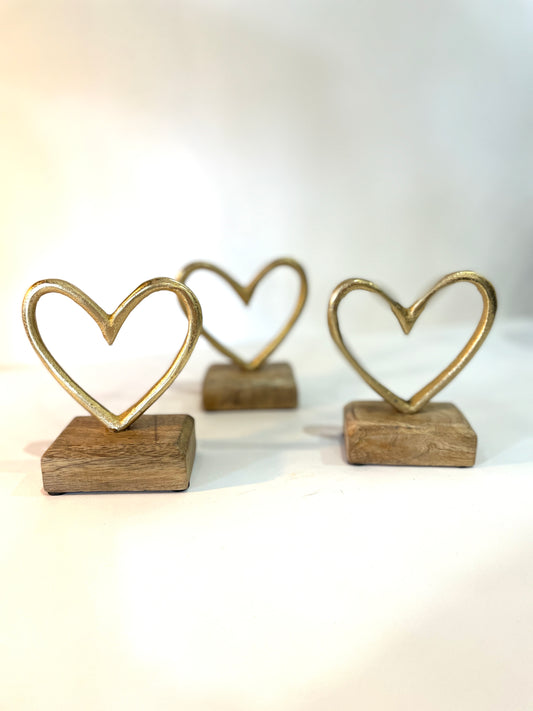 Ornament Herz mit Holzfuß